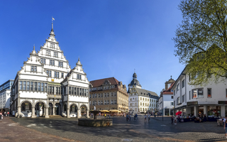 Rathaus und Marienkirche in Paderborn, Deutschland