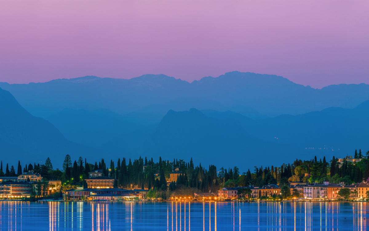 Landzunge Sirmione di Garda in Norditalien